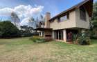 5 Bed House with En Suite in Runda - 2