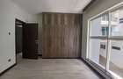 3 Bed Apartment with En Suite at Riverside Drive - 13