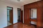 5 Bed Townhouse with En Suite in Lavington - 13