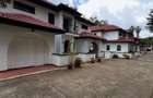 4 Bed Townhouse with En Suite in Riverside - 1