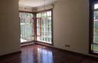 4 Bed Townhouse with En Suite in Kyuna - 13