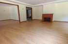5 Bed House with En Suite at Red Hill Road - 6