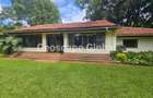 4 Bed House with En Suite in Rosslyn - 7