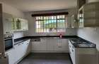 4 Bed Townhouse with En Suite in Rosslyn - 5