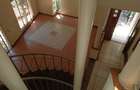 4 Bed Villa with En Suite at Dennis Pritt Road - 12
