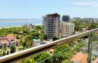 3 Bed Apartment with En Suite at 3Rd Avanue - 1