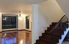 4 Bed Townhouse with En Suite in Runda - 6