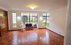 5 Bed Townhouse with En Suite at Lavington Road - 11