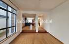 5 Bed Townhouse with En Suite in Lavington - 6