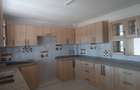 5 Bed Townhouse with En Suite at Acacia - 13