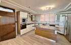 5 Bed Townhouse with En Suite at Lavington Green. - 5