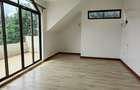 3 Bed House with En Suite in Nyari - 12