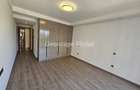 Furnished 3 Bed Apartment with En Suite in Riverside - 6