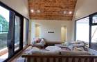 4 Bed House with En Suite in Lavington - 2