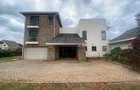 5 Bed Townhouse with En Suite at Karen - 4