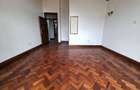 5 Bed House with En Suite in Runda - 10