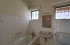 3 Bed House with Garden at Maua Close - 10