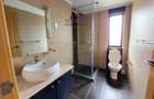 Serviced 2 Bed Apartment with En Suite at Brookside Drive - 15