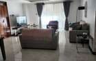 4 Bed Apartment with En Suite in Riverside - 6