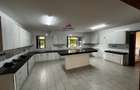5 Bed Townhouse with En Suite in Westlands Area - 4