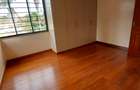 5 Bed Townhouse with En Suite at Lavington - 14