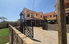 4 Bed Townhouse with En Suite in Ongata Rongai - 5