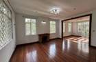 5 Bed Townhouse with En Suite in Rosslyn - 8