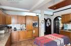 4 Bed Townhouse with En Suite at Riverside - 14