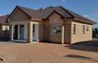 3 Bed House with En Suite at Acacia - 2