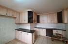 3 Bed Apartment with En Suite in Parklands - 8