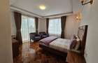 5 Bed Apartment with En Suite at Parklands - 16