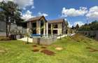 5 Bed House with En Suite in Runda - 4
