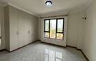 2 Bed Apartment with En Suite at School Lane - 15