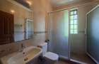 4 Bed Townhouse with En Suite at Muthaiga - 16