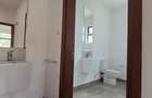 4 Bed Apartment with En Suite in Rosslyn - 12