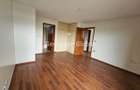 3 Bed Apartment with En Suite in Westlands Area - 12