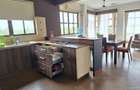 Serviced 3 Bed Apartment with En Suite at Beach Road - 1