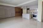 1 Bed Apartment with En Suite at Westlands - 6