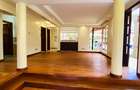 5 Bed Villa with En Suite in Lavington - 6
