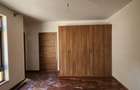 5 Bed Townhouse with En Suite in Lavington - 11