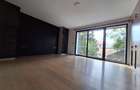 5 Bed Townhouse with En Suite in Lavington - 13