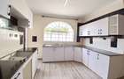 4 Bed Townhouse with En Suite in Lavington - 17