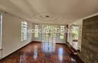 4 Bed House with En Suite in Nyari - 3