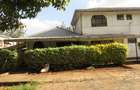 1 Bed House with En Suite at Karen Road - 1