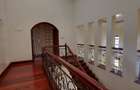 5 Bed House with En Suite in Runda - 19