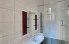 4 Bed Townhouse with En Suite in Riverside - 20