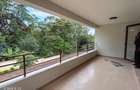 5 Bed Townhouse with En Suite at Lavington - 4
