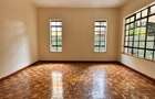 4 Bed Townhouse with En Suite at Lavington - 3