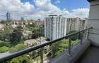3 Bed Apartment with En Suite in Riverside - 15