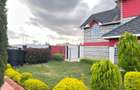 6 Bed House with En Suite at Epz - 6